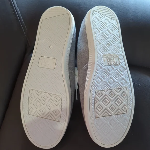 Canvas shoes - Picture 3 of 4